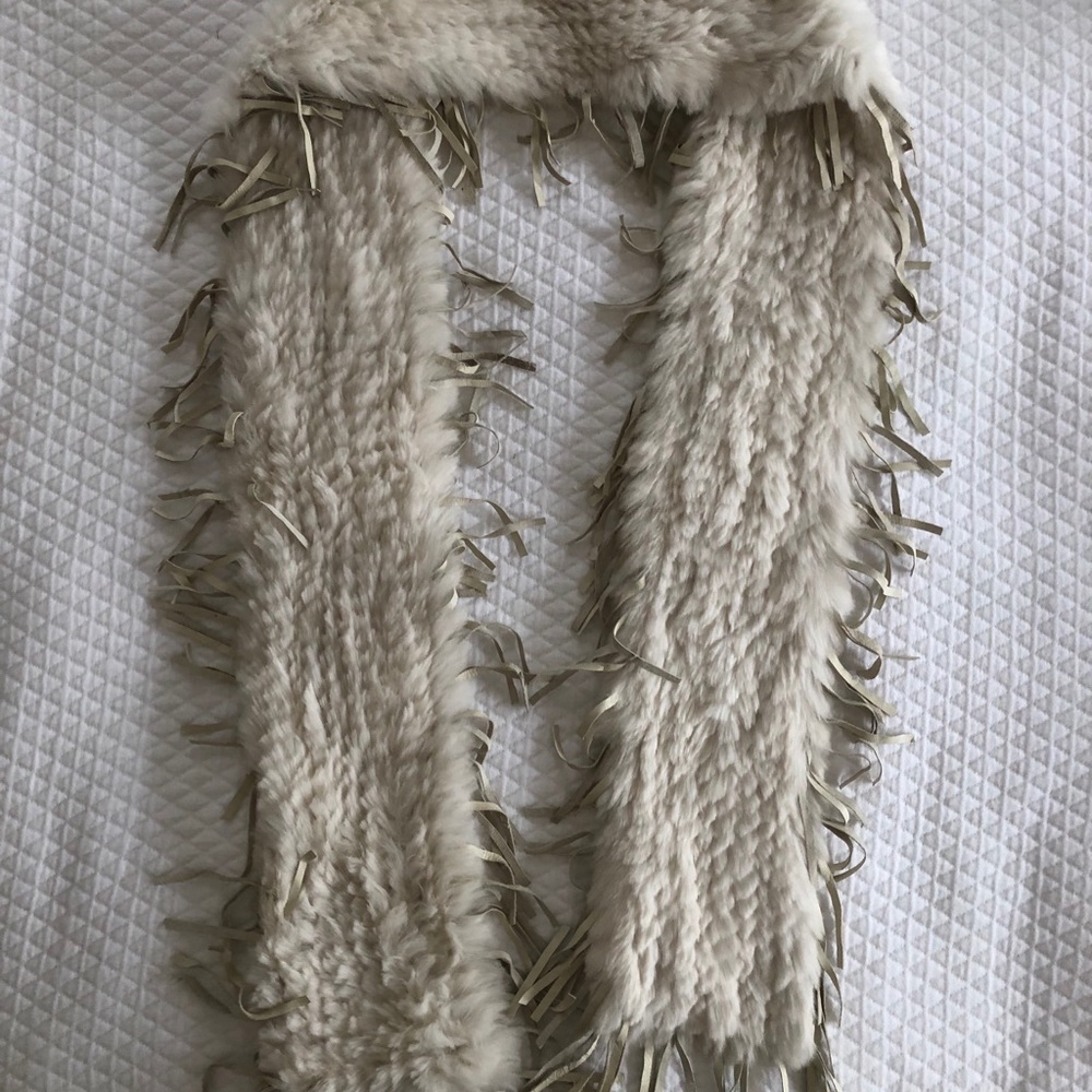 Rabbit scarf